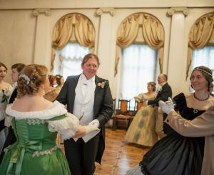 Наш взгляд на исторические танцы и их преподавание